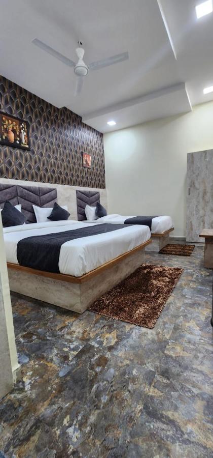 Hotel Sunrise Vadodara Extérieur photo