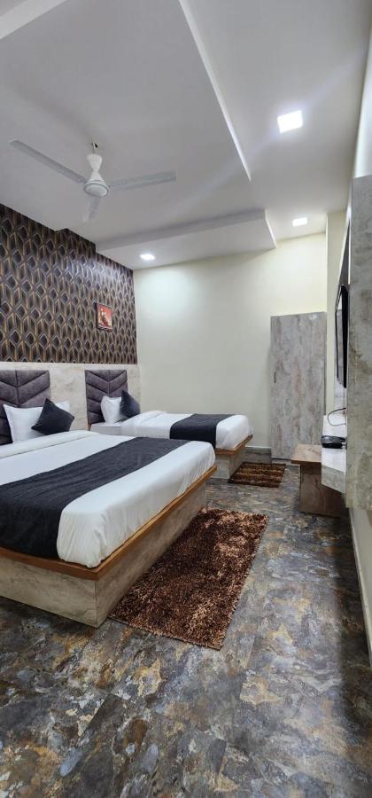 Hotel Sunrise Vadodara Extérieur photo
